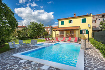 holiday home with pool in Istria